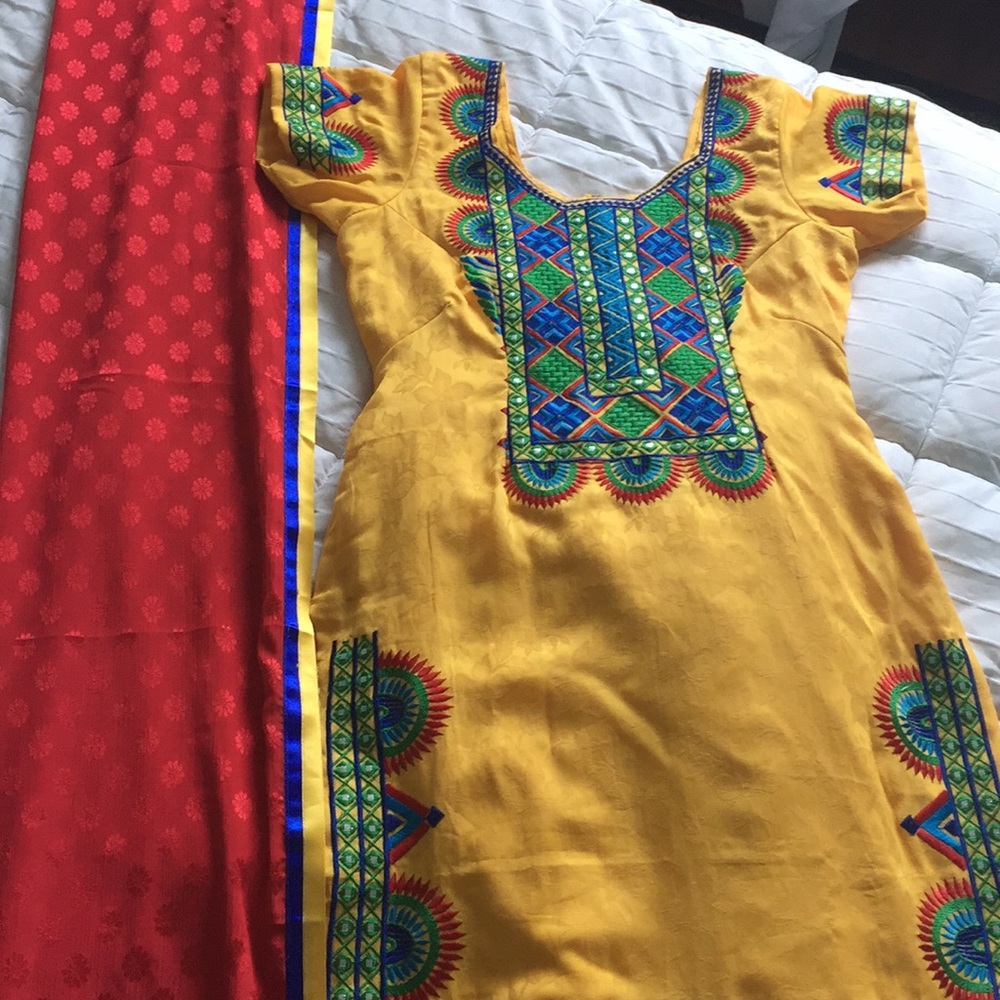 NEW Yellow Cotton Punjabi Indian Salwar Kameez